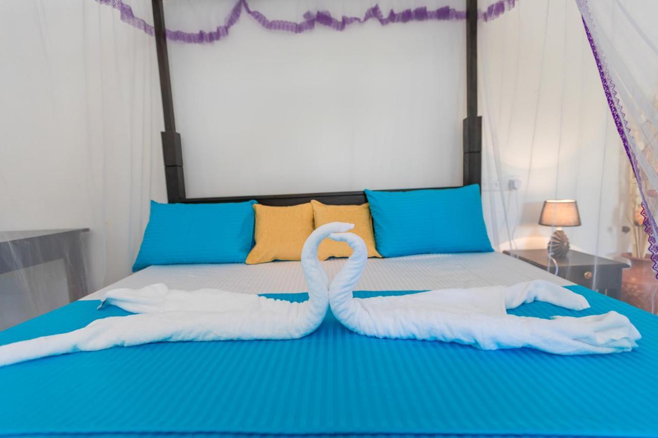 लॉज Rock Violet Lakefront & Restaurent Tangalle